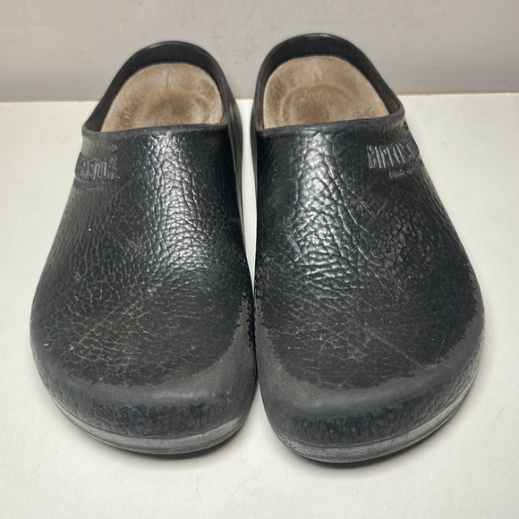 Birkenstock Men's Black Slip-On Loafers - Picture 5 of 8